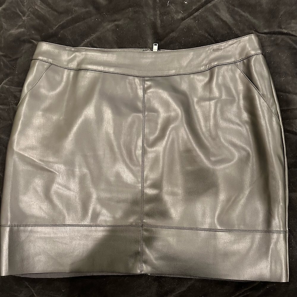 Faux leather mini skirt, XL